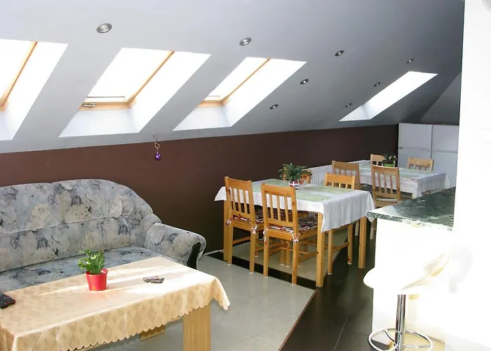 Goscinne Gallick Проживання в сім'ї Гдиня